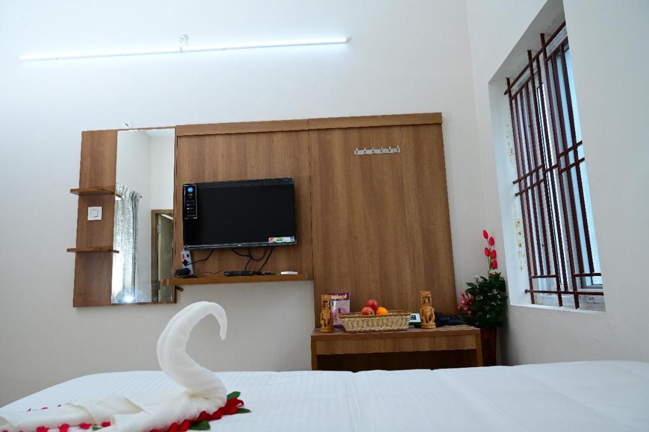 Hotel Geo Park Pudukkottai Exteriör bild